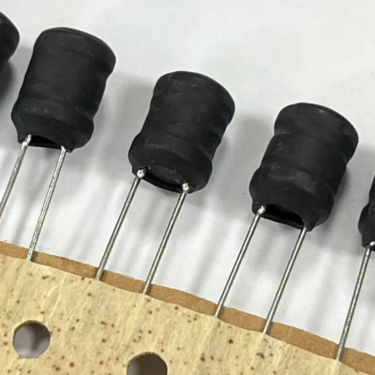 Inductor en forma de I Serie DLGBX0912